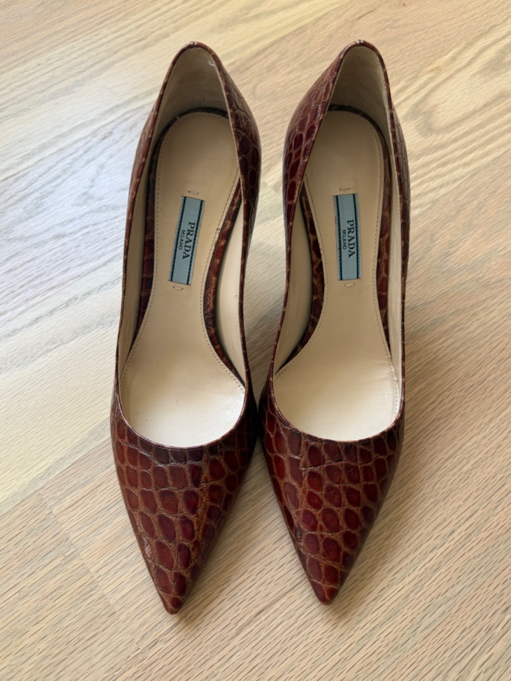 Prada heels - Picture 3 of 12